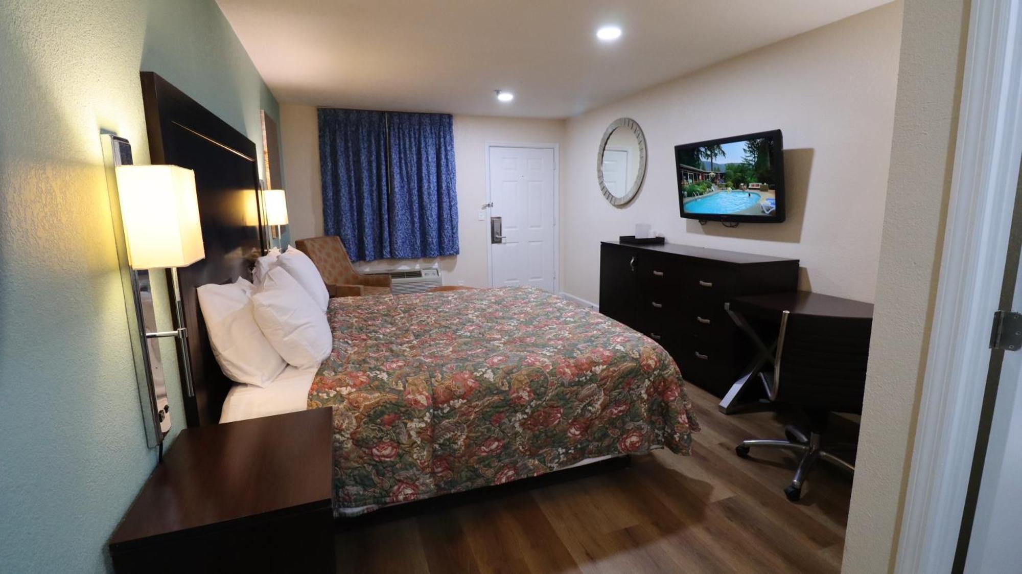 Royal Inn Cochran Bagian luar foto